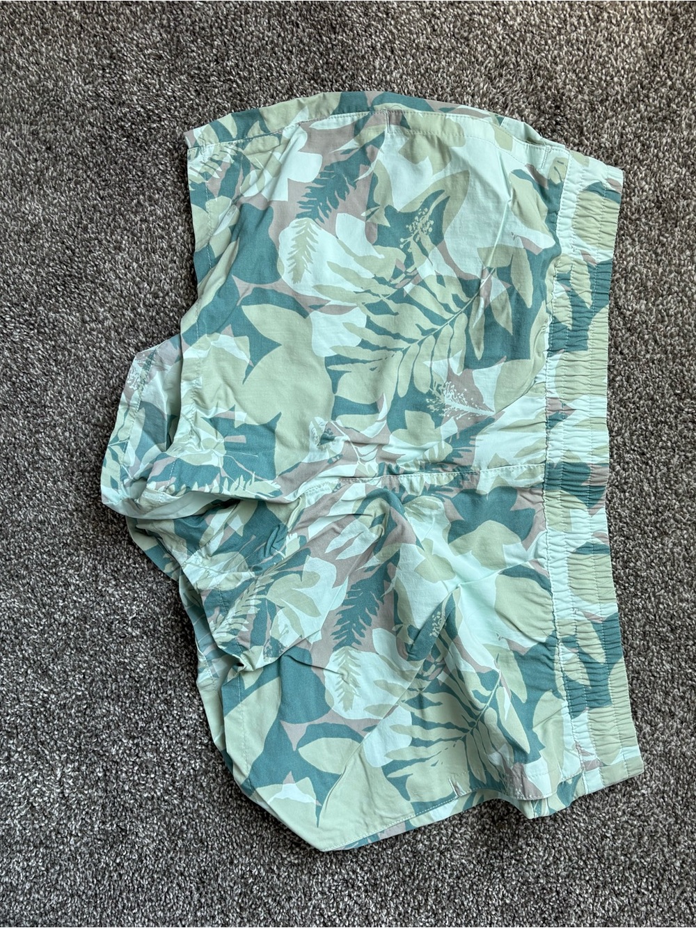 Eddie Bauer Mint and Teal Tropical Print Athletic Shorts